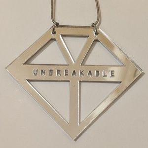 Signature Unbreakable© Pendant & Necklace